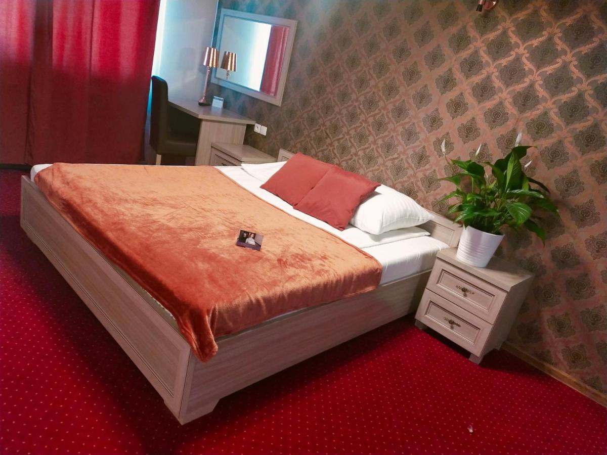 Pensjonat Wrzos Poznan Ngoại thất bức ảnh